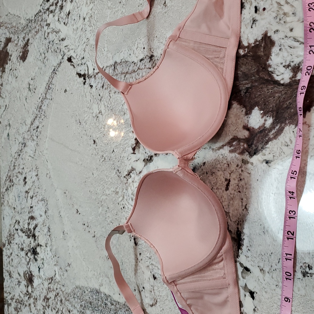 New Ambrielle Pink Plunge Bra with Lace Detail - Picture 10 of 10